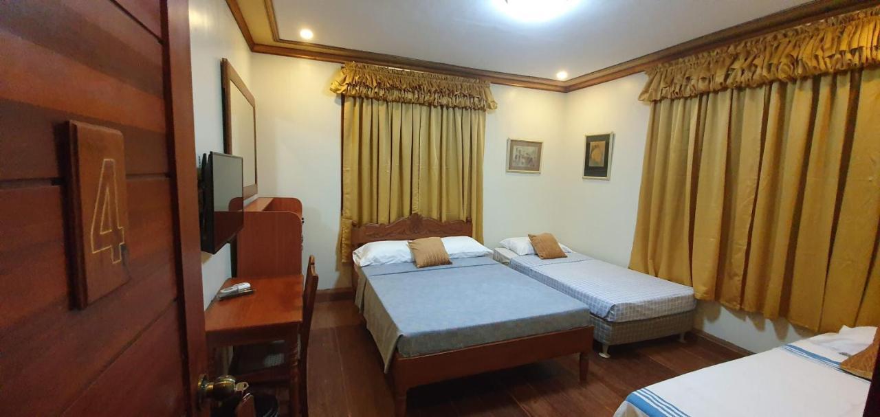 Casa Familya Hotell Batac Eksteriør bilde