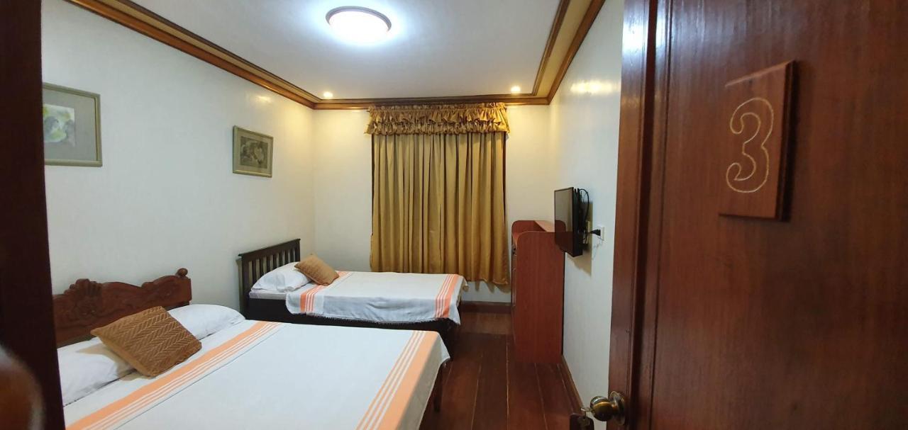 Casa Familya Hotell Batac Eksteriør bilde
