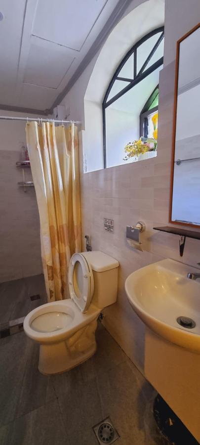 Casa Familya Hotell Batac Eksteriør bilde