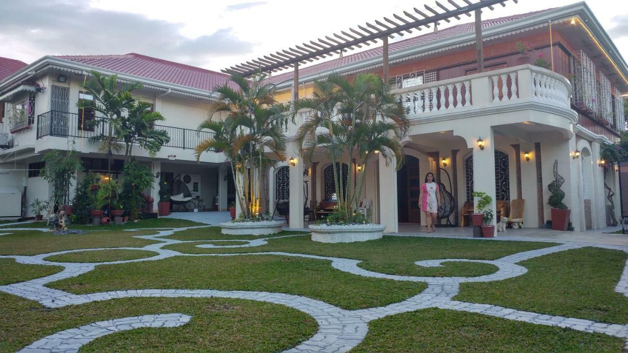 Casa Familya Hotell Batac Eksteriør bilde
