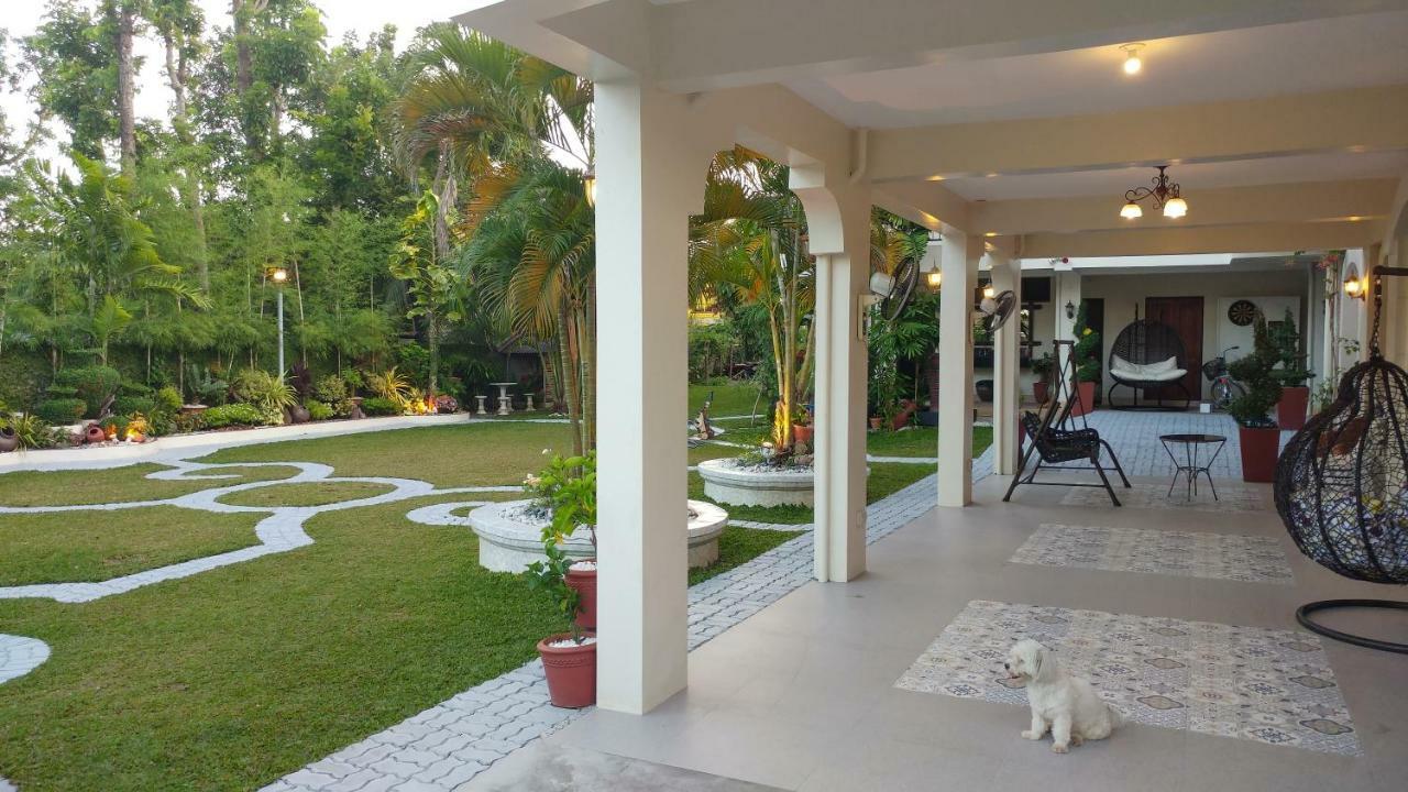 Casa Familya Hotell Batac Eksteriør bilde
