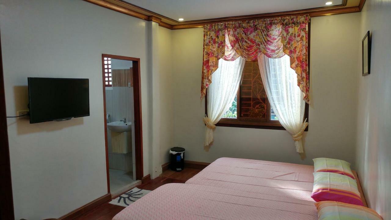 Casa Familya Hotell Batac Eksteriør bilde